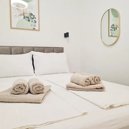 Casa vacanze Dream Tribunj A1 & A2 *