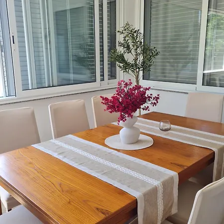 Casa vacanze Dream Tribunj A1 & A2 *