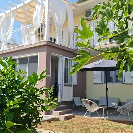 Dream Tribunj A1 & A2 Casa vacanze Tribalj