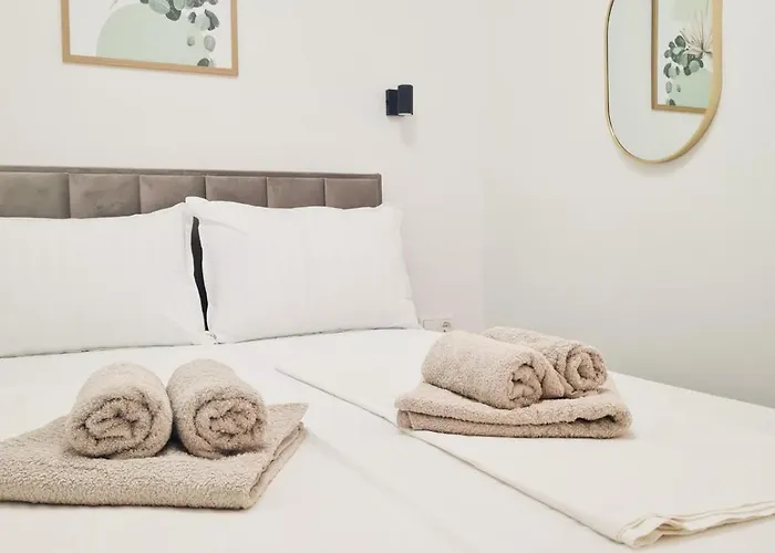 Holiday home Dream Tribunj A1 & A2 *