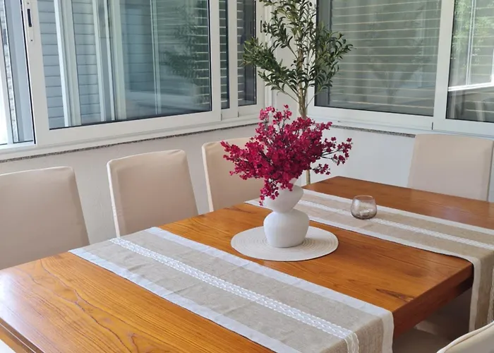 Holiday home Dream Tribunj A1 & A2 *